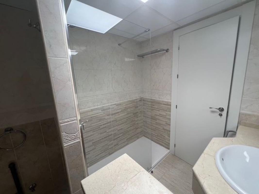 Продажа студии в Estudio en Calle Lamo de Espinosa, 5, Zona Puerto Deportivo, Fuengirola, Фуэнхирола photo 3