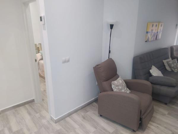 Venta de piso en Piso en Zona Puerto Deportivo, Fuengirola, Fuengirola
thumbnail 2