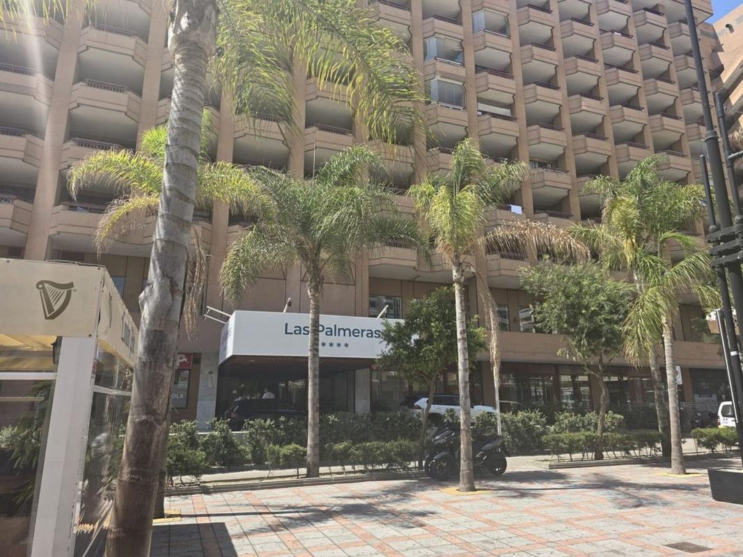 Venta de piso en Piso en Calle Martínez Catena, Zona Puerto Deportivo, Fuengirola, Fuengirola
photo 5