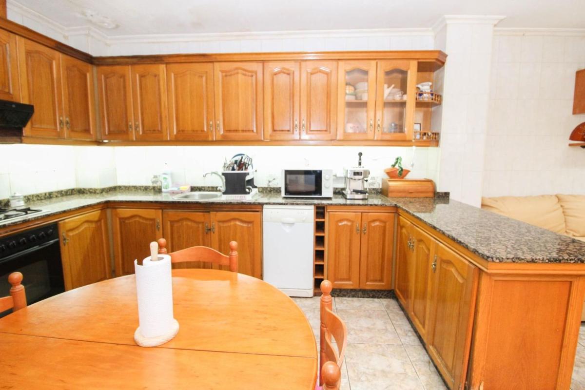 Properties for sale and rent in Spain photo 2