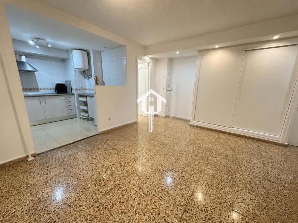 Venta de piso en Piso en Calle Rafael Terol, Centro Tradicional, Alicante / Alacant, Alicante / Alacant
 photo 4