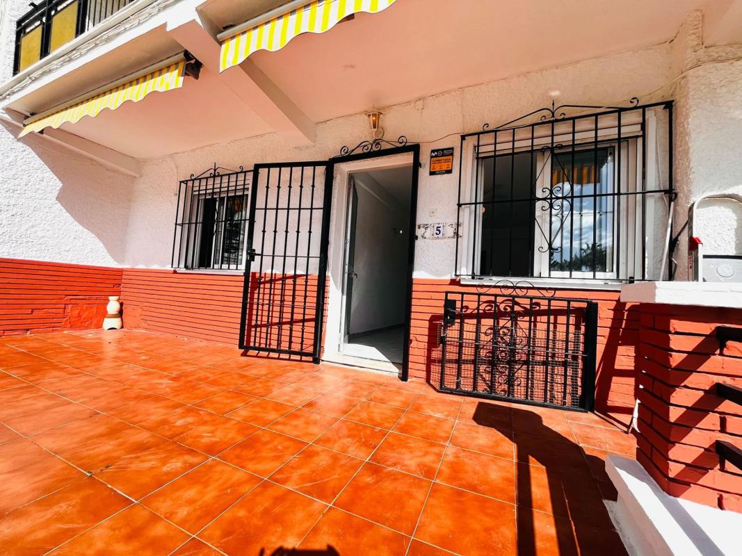 Venta de piso en Piso en Avenida Acapulco, Los Boliches, Fuengirola, Fuengirola
photo 1