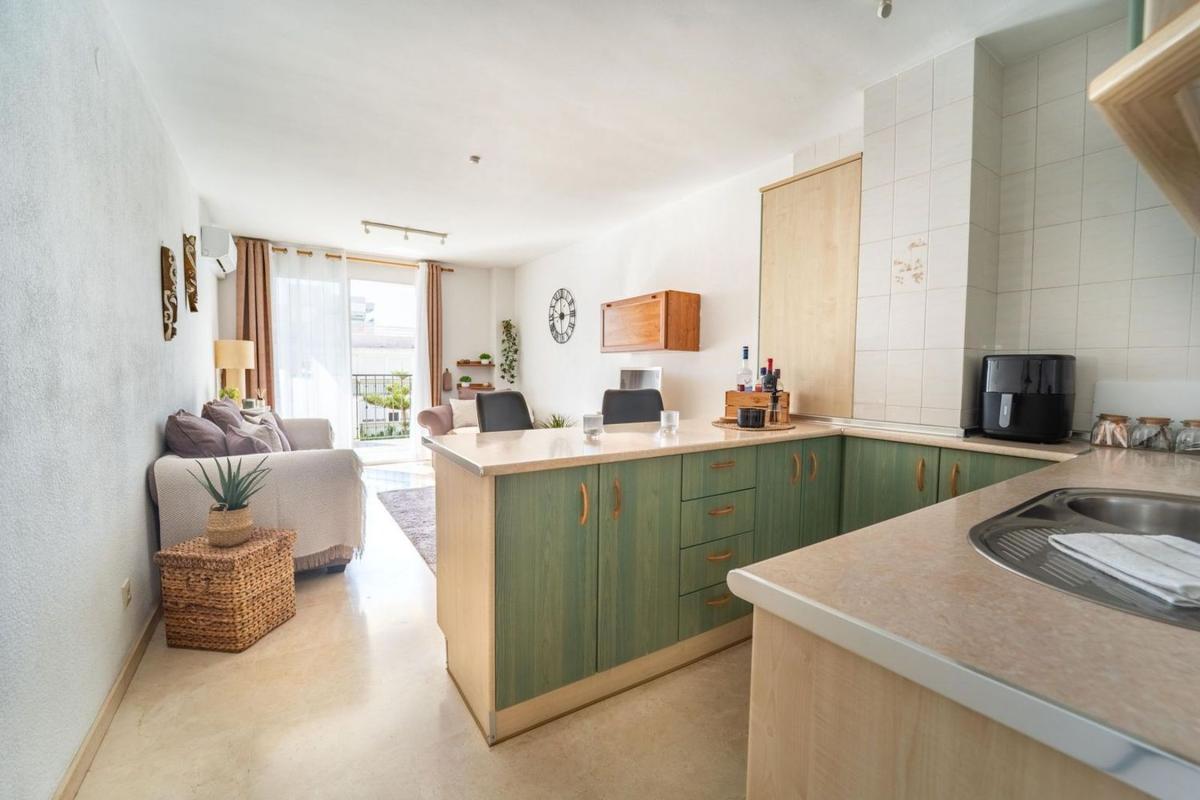Venta de piso en Piso en Zona Puerto Deportivo, Fuengirola, Fuengirola
photo 3