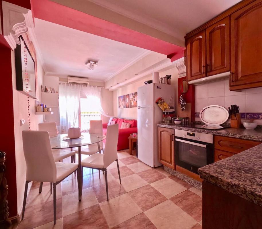 Venta de piso en Piso en Calle Salinas, Playa de los Boliches, Fuengirola, Fuengirola
 photo 3