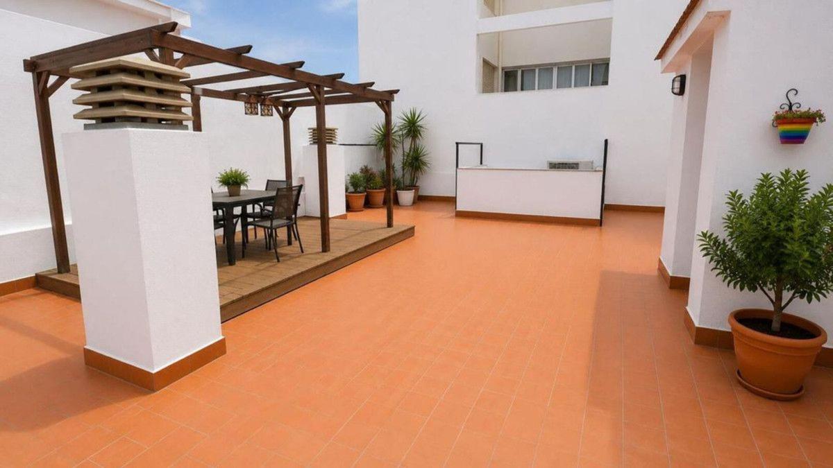 Penthouse sale in Ático en Playa de los Boliches, Fuengirola, Fuengirola photo 2