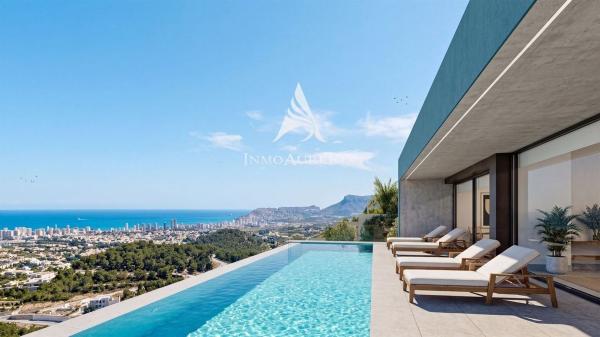 Chalet independiente en venta en Casa o chalet en La Fustera, Benissa, Benissa
thumbnail 2
