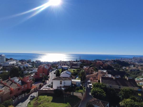 Sprzedaż mieszkania w Piso en Calle el Lirio, 6, Torreblanca del Sol, Fuengirola, Fuengirola
thumbnail 1