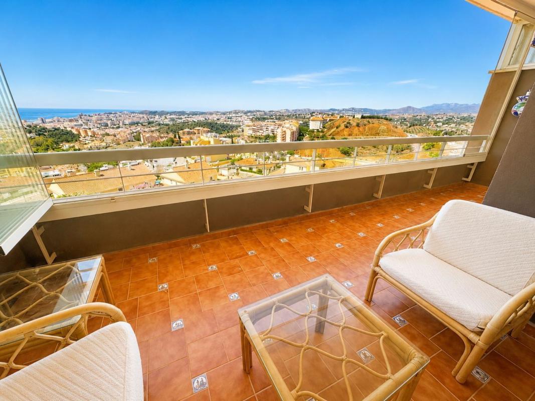 Продажа квартиры на Piso en Calle Codorniz s/n, Torreblanca del Sol, Fuengirola, Фуэнхирола
photo 2