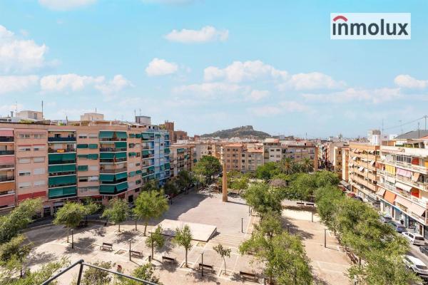 Venta de piso en Piso en Plaza del Sol, Carolinas Altas, Alicante / Alacant, Alicante / Alacant
photo 1