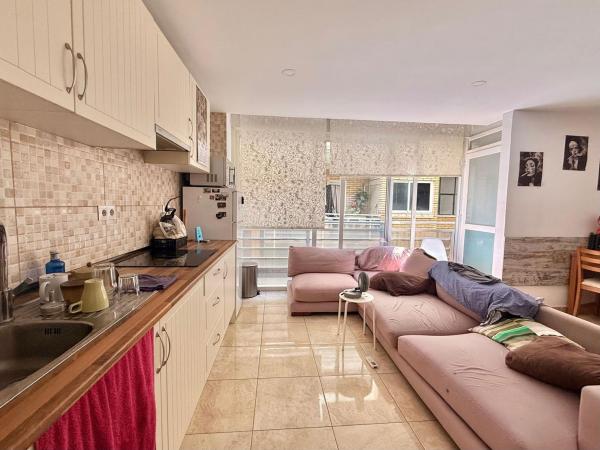 Venta de piso en Piso en Pasaje La Camboria, 2, Zona Puerto Deportivo, Fuengirola, Fuengirola
 photo 1