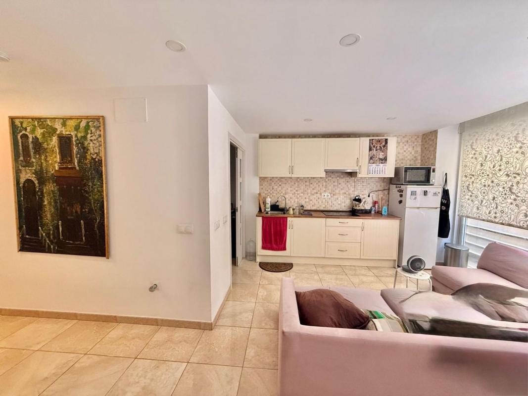 Venta de piso en Piso en Pasaje La Camboria, 2, Zona Puerto Deportivo, Fuengirola, Fuengirola
 photo 3