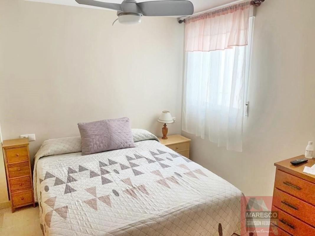 Venta de piso en Piso en Calle Marbella, Zona Puerto Deportivo, Fuengirola, Fuengirola
photo 3