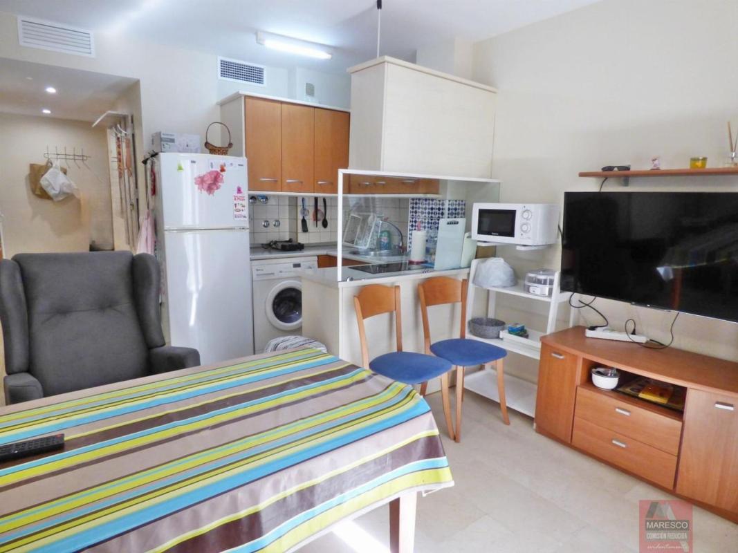 Venta de piso en Piso en Calle Marbella, Zona Puerto Deportivo, Fuengirola, Fuengirola
photo 4