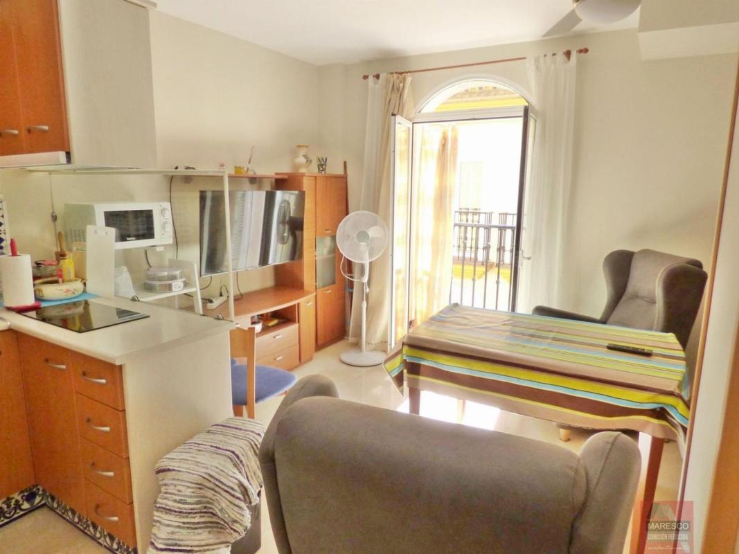 Venta de piso en Piso en Calle Marbella, Zona Puerto Deportivo, Fuengirola, Fuengirola
photo 5