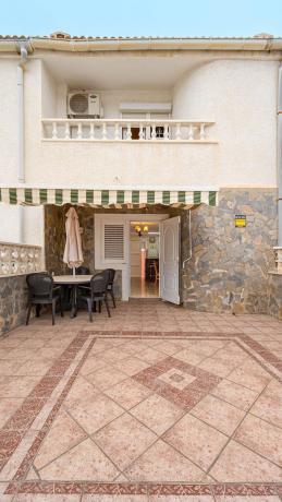 Casa o chalet independiente en Calle Urbano Arregui, 58, Playa de los Náufragos, Torrevieja thumbnail 2