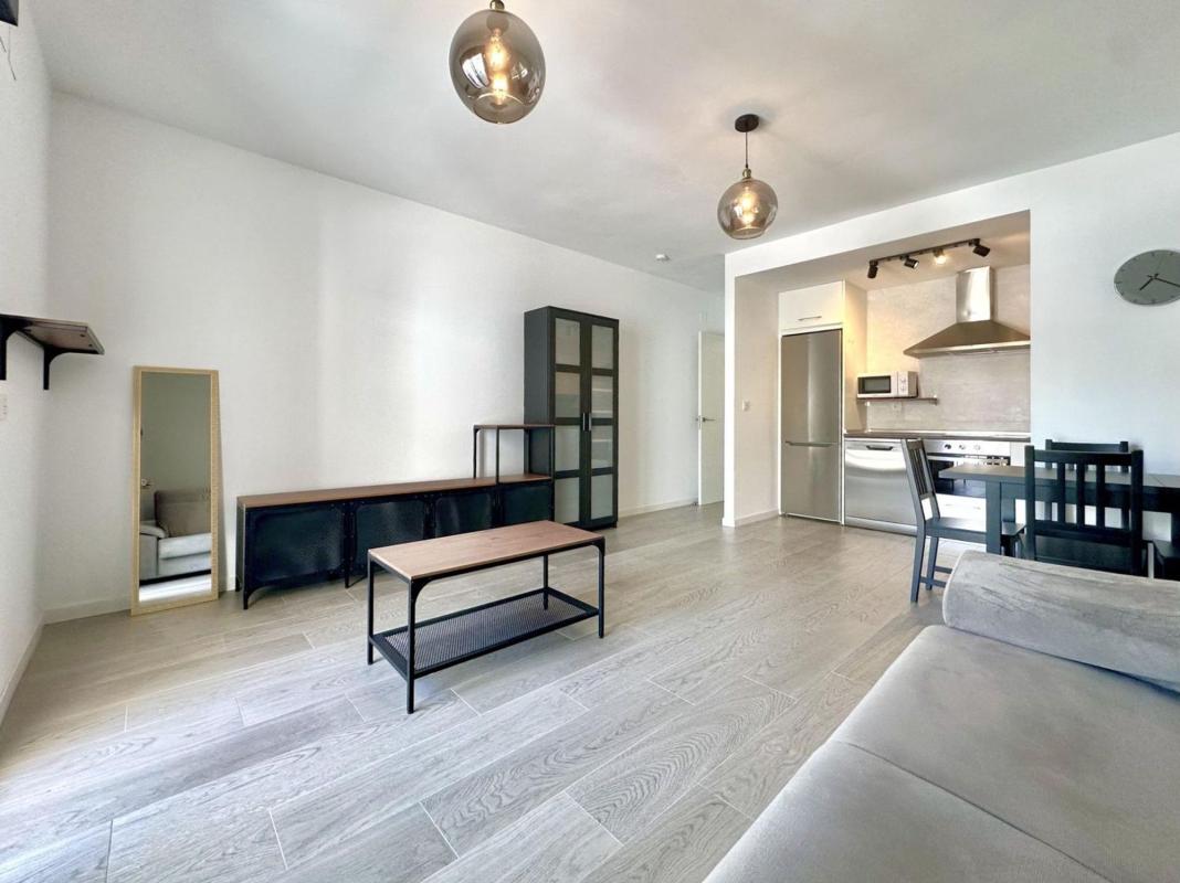 Venta de piso en Piso en Calle Salinas, 18, Playa de los Boliches, Fuengirola, Fuengirola
photo 3