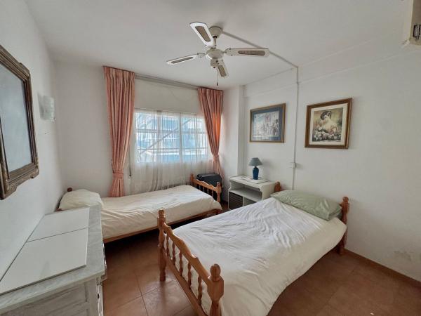 Venta de piso en Piso en Paseo Marítimo Rey de España, Zona Puerto Deportivo, Fuengirola, Fuengirola
 photo 4
