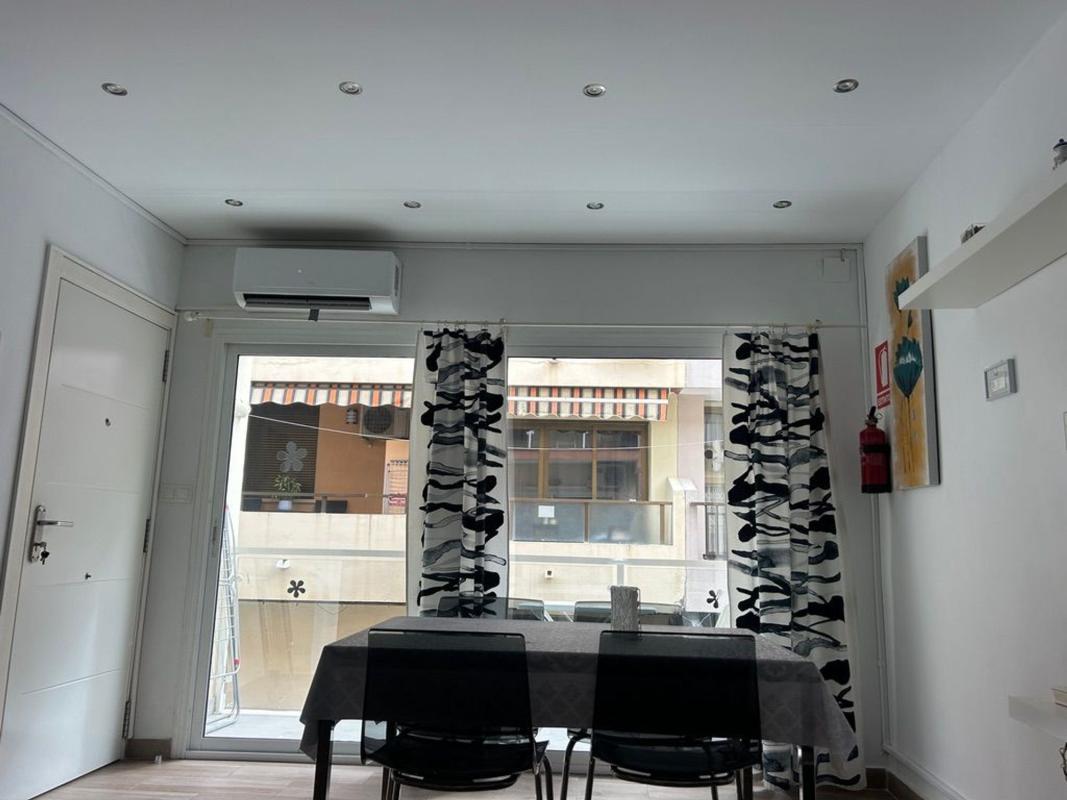 Venta de piso en Piso en Calle Poeta Salvador Rueda, 5, Playa de los Boliches, Fuengirola, Fuengirola
photo 1