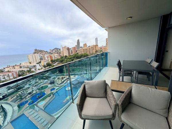 Venta de piso en Piso en Playa de Poniente, Benidorm, Benidorm
thumbnail 1