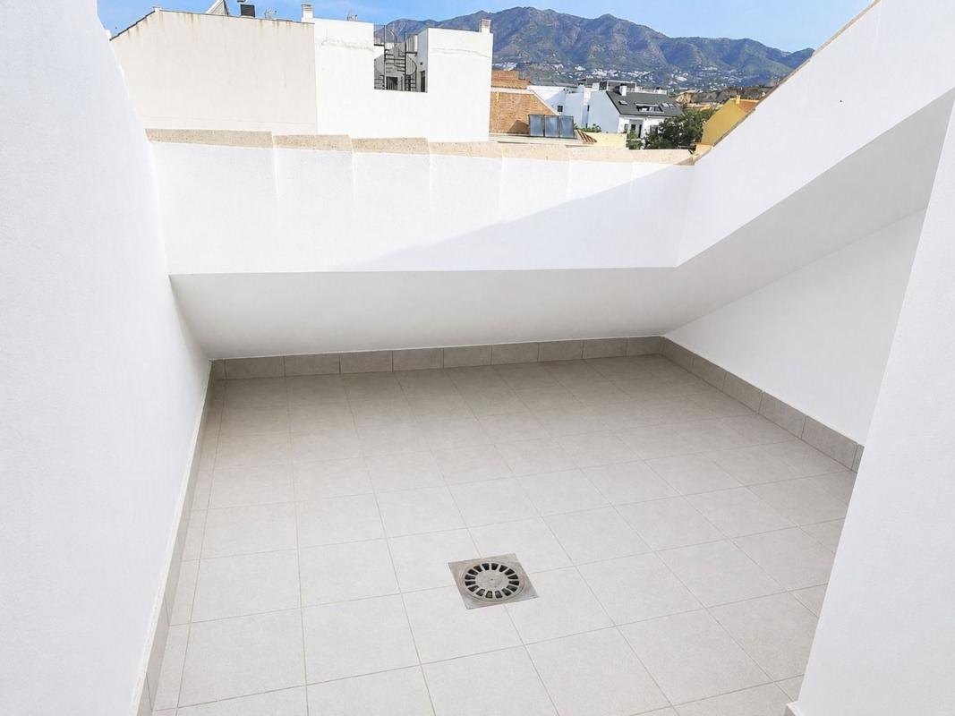 Продажа квартиры на Piso en Avenida de Las Salinas s/n, Los Boliches, Fuengirola, Фуэнхирола
photo 3