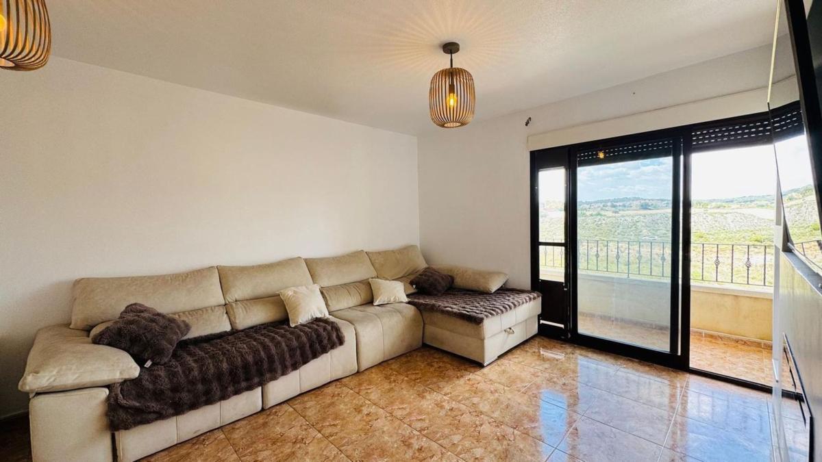 Продажа квартиры на Piso en Centro, San Miguel de Salinas, Сан-Мигель-де-Салинас
 photo 2