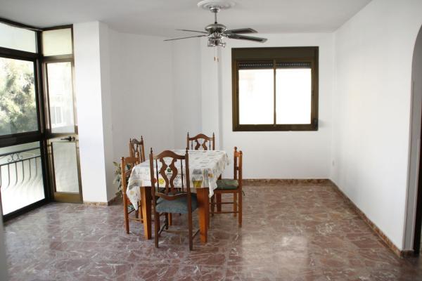 Venta de piso en Piso en Calle Sevilla, 18, Centro Ciudad, Fuengirola, Fuengirola
thumbnail 2