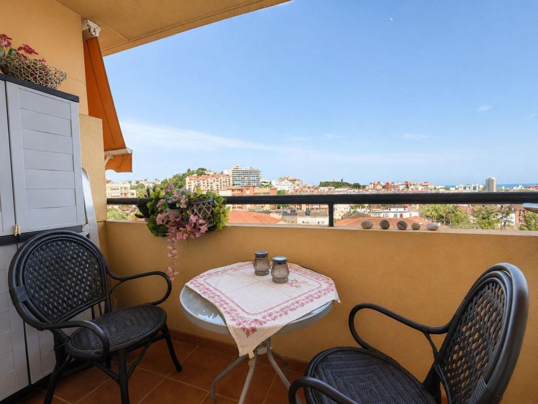 Venta de piso en Piso en Camino de la Cantera, 20 b, Los Pacos, Fuengirola, Fuengirola
 photo 3