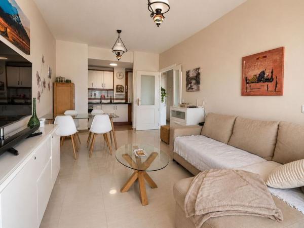 Sale of flat in Piso en Camino de la Cantera, 16, Los Pacos, Fuengirola, Fuengirola
photo 1