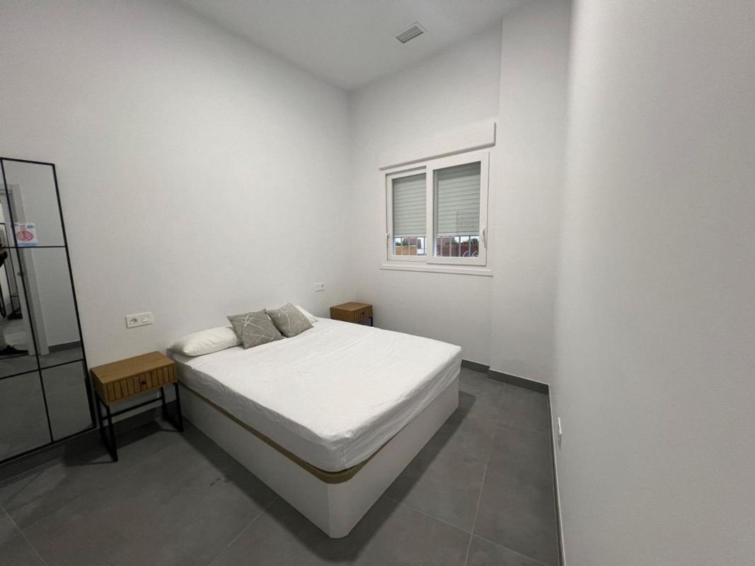 Venta de piso en Piso en Calle Aragón, Centro Ciudad, Fuengirola, Fuengirola
photo 3