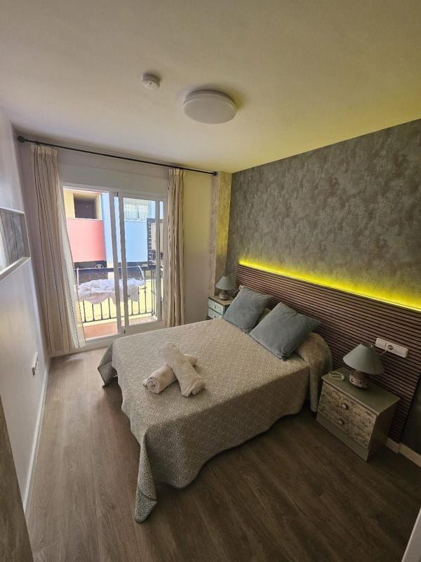 Venta de piso en Piso en Calle del Capitán, 1, Zona Puerto Deportivo, Fuengirola, Fuengirola
 photo 5