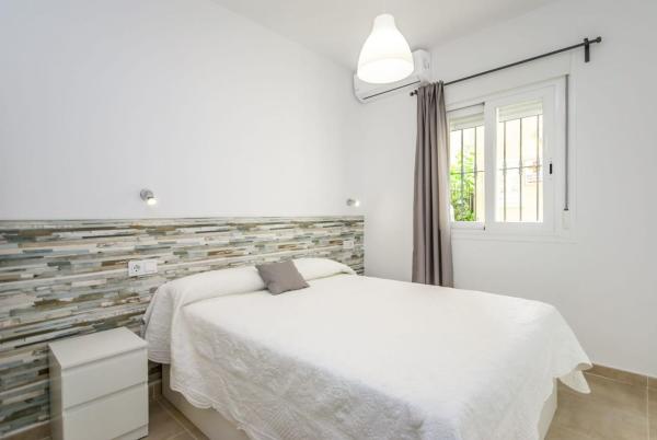 Venta de piso en Piso en Avenida de los Boliches, Playa de los Boliches, Fuengirola, Fuengirola
thumbnail 2