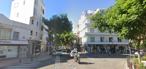 Venta de piso en Piso en Conde San Isidro, Zona Puerto Deportivo, Fuengirola, Fuengirola
photo 1