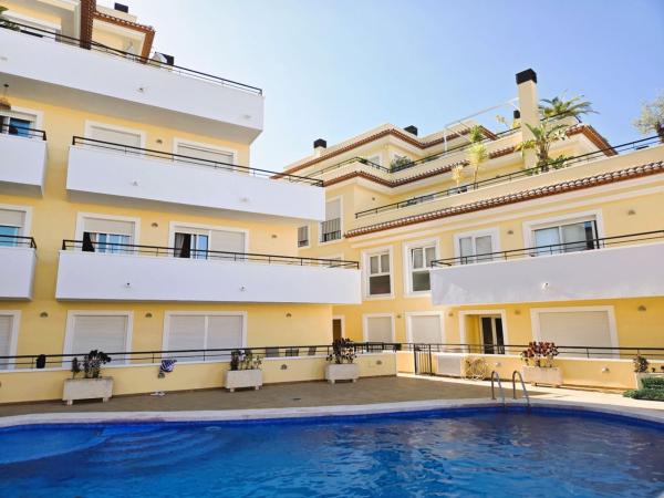 Дуплекс на продажу в Dúplex en Calle Castell de Santa Barbara, Centro Ciudad, Jávea/Xàbia, Хавья/Хабия photo 1