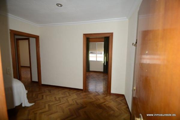 Sale of flat in Piso en Desamparados-Hurchillo-Torremendo, Orihuela, Orihuela
thumbnail 2