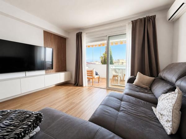 Sprzedaż mieszkania w Piso en Calle Orquídea, 1, Torreblanca del Sol, Fuengirola, Fuengirola
photo 1