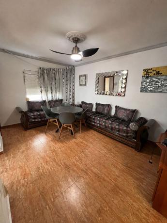 Sale of flat in Piso en Calle Palangreros, Zona Puerto Deportivo, Fuengirola, Fuengirola
photo 1