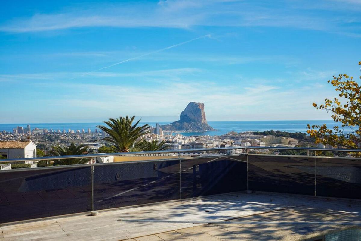 Properties for sale and rent in Spain photo 3