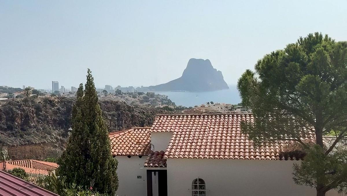 Properties for sale and rent in Spain photo 3