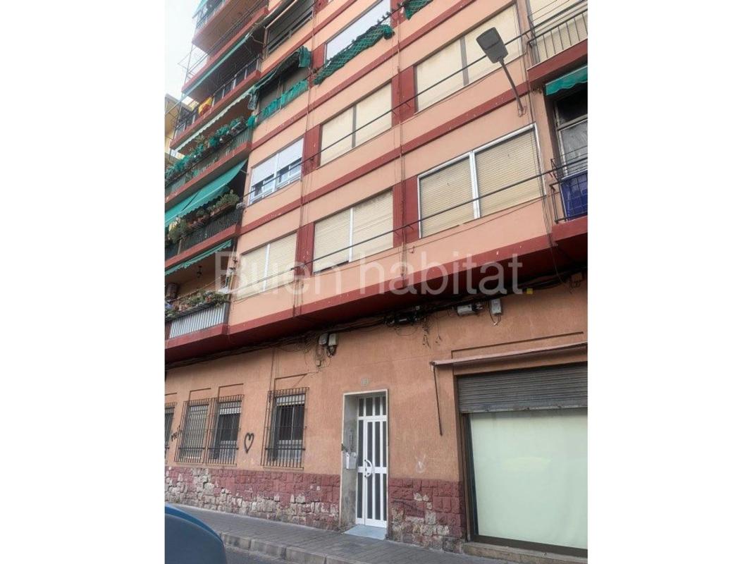 Sprzedaż mieszkania w Piso en Plaza del Sol, Carolinas Altas, Alicante / Alacant, Alicante / Alacant
photo 2