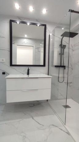Venta de piso en Piso en Calle Antonio Rubio Torres, 8, Zona Puerto Deportivo, Fuengirola, Fuengirola
 photo 4