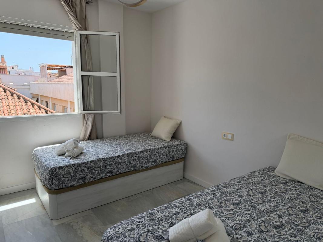 Venta de piso en Piso en Calle Uruguay, 1, Centro Ciudad, Fuengirola, Fuengirola
 photo 5
