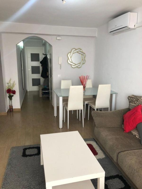 Venta de piso en Piso en Avenida Juan Gómez Juanito, Centro Ciudad, Fuengirola, Fuengirola
 photo 3