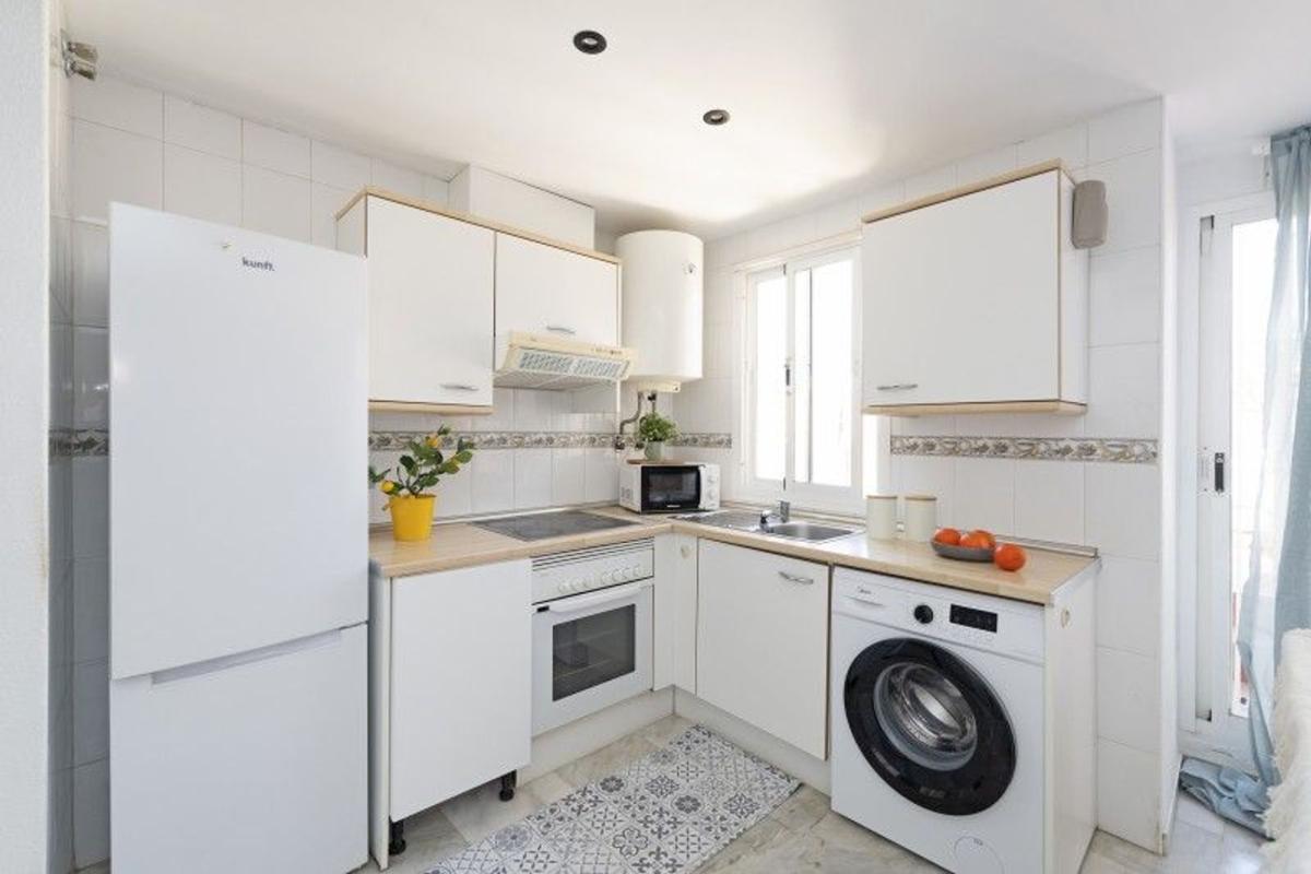 Продажа дуплекса на Dúplex en Calle Perdices, 4, Torreblanca del Sol, Fuengirola, Фуэнхирола photo 3
