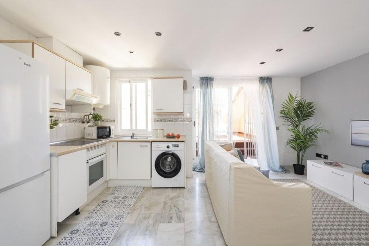Продажа дуплекса на Dúplex en Calle Perdices, 4, Torreblanca del Sol, Fuengirola, Фуэнхирола photo 4
