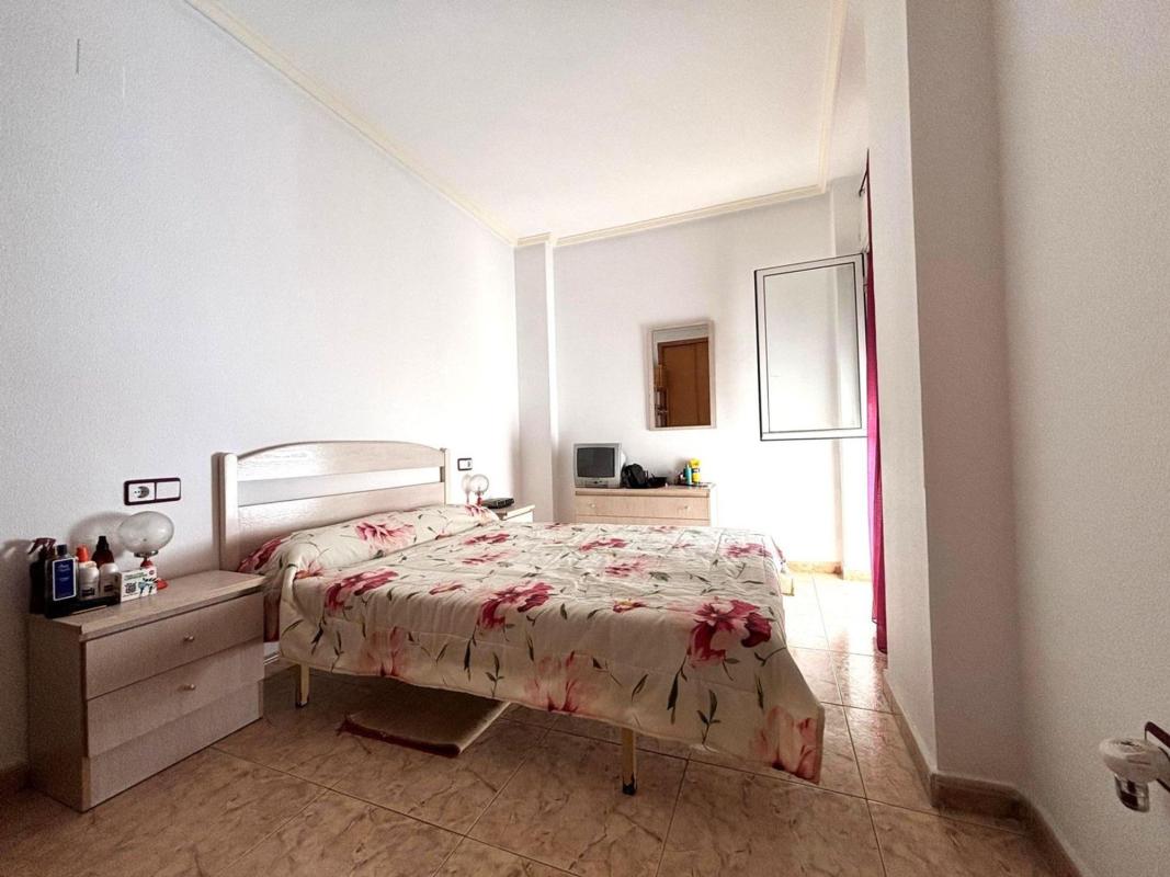 Venta de piso en Piso en Avenida Habaneras - Curva de Palangre, Torrevieja, Torrevieja
photo 5