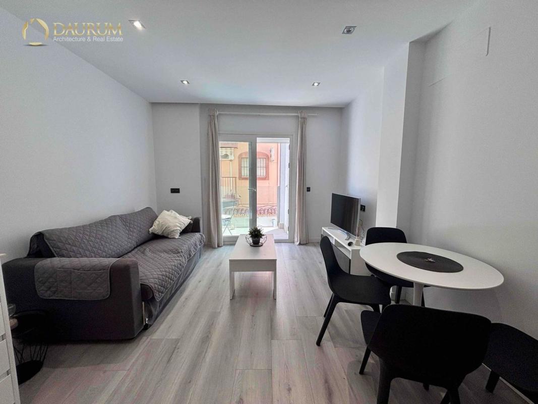 Venta de piso en Piso en Calle Independencia, Zona Puerto Deportivo, Fuengirola, Fuengirola
photo 4