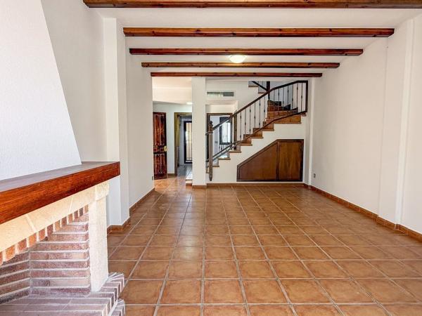 Chalet adosado en Avenida Antonio Pedrera Soler s/n, Algorfa photo 4