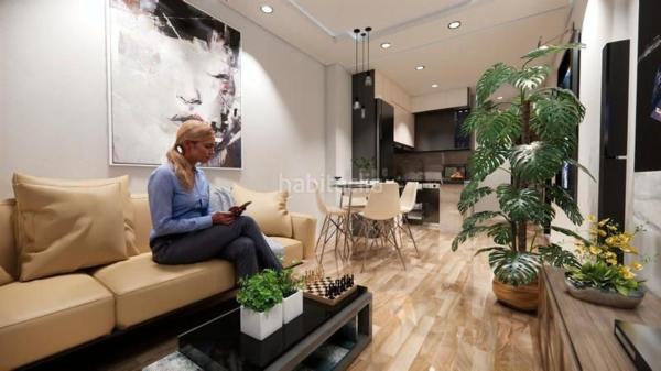Продажа квартиры на Piso en Calle Gimena, Zona Puerto Deportivo, Fuengirola, Фуэнхирола
thumbnail 2