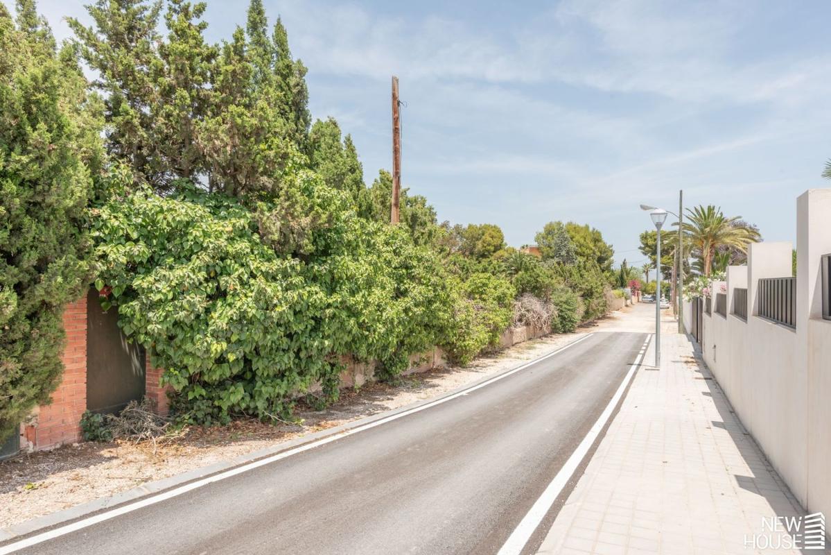 Land for sale in Alicante, Alicante photo 4