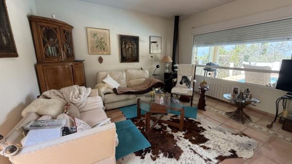 Independent chalet for sale in Casa o chalet en La Sella, Pedreguer, Pedreguer
thumbnail 1